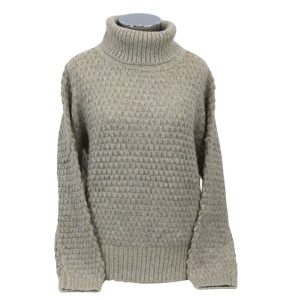 Jersey de cuello alto color dorado piedra