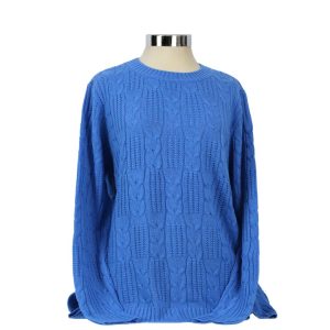 Suéter de mujer de color azul calado